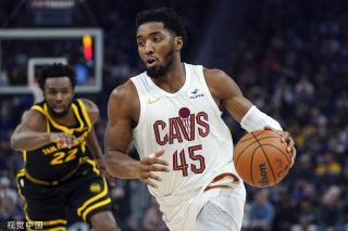 作为其中的 作为其中的