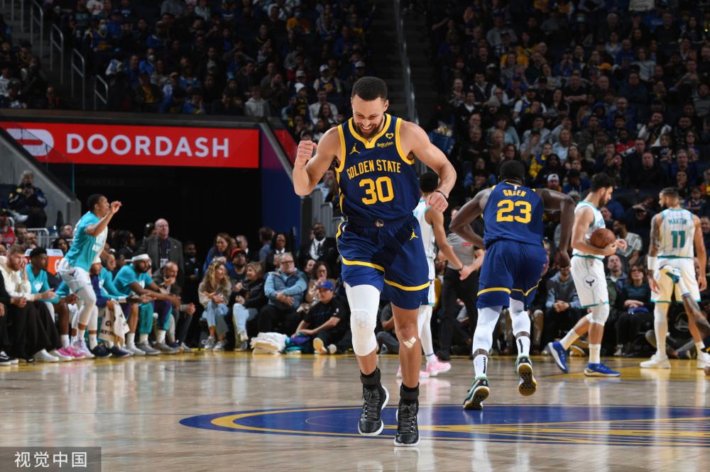 高价前锋的 高价前锋的