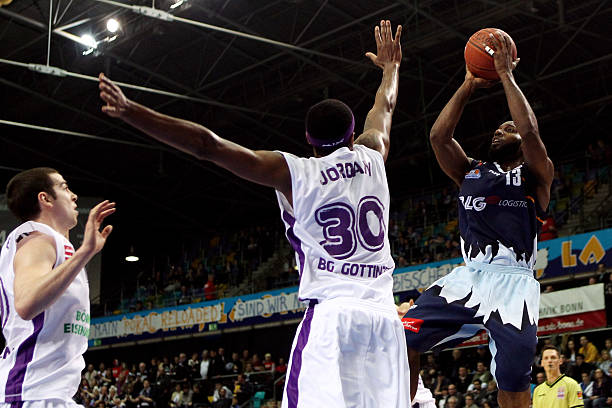 是其本赛季 是其本赛季